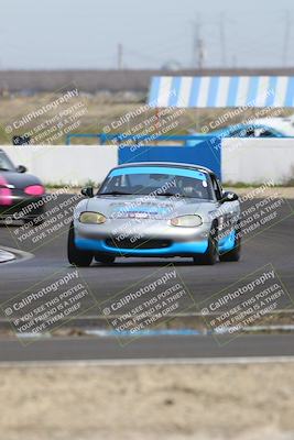 media/Mar-16-2025-CalClub SCCA (Sun) [[e72803ec8c]]/Group 5/Qualifying (Turn 1)/